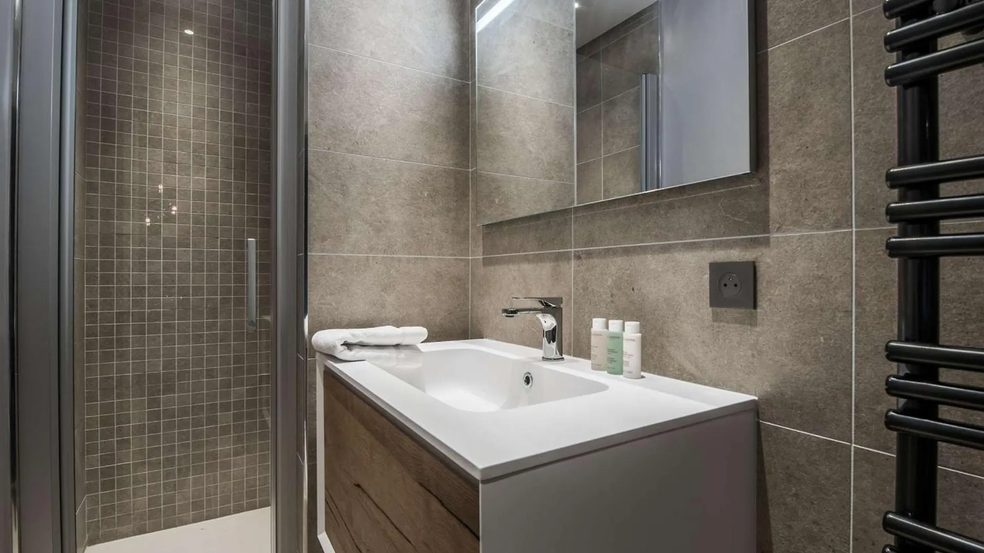 Apartamento Appartement 51 M² - 4 Pers - Courchevel Village - Centre Station - Proche Pistes - Spa - Parking - Fr-1-631-201